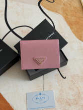 Designer Bags Prada — V204-7