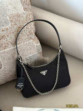 Designer Bags Prada — Y323