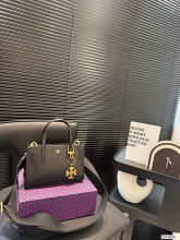 Designer Bags Tory Burch — 239