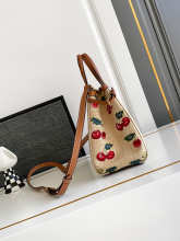 Designer Bags Valentino — 1