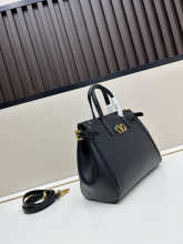 Designer Bags Valentino — 3