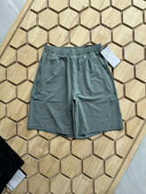 lululemon Pants — 692493b5