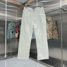 Louis Vuitton Pants — 0c65cd1b