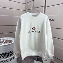 Moncler All — b685a74e