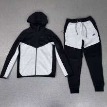 Nike Hoodie — 02364fbe