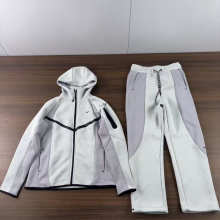 Nike Hoodie — 87818ad6