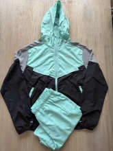 Nike Hoodie — 9c8e4d1e