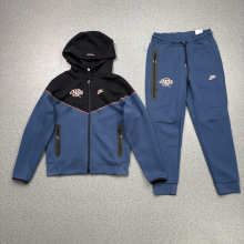Nike Hoodie — efe1e50c