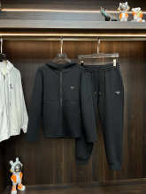 Prada Hoodie — f220826a