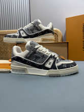 Shoe Louis Vuitton Shoes — 47d3237c