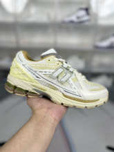 Shoe New Balance sneakers — 74dcd36f