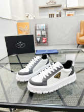 Shoe Prada shoes — e09de511