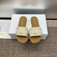 Shoe Women Sandals — 2438c9e8