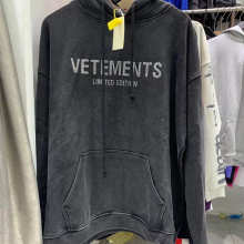 Vetements Hoodie — c4aa189f