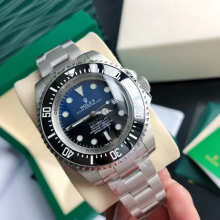 Watch — 89f05e1c