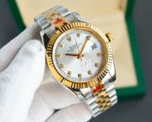 Watch — ba5eb7e7